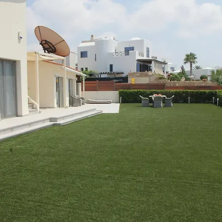 Arkadia Paphos